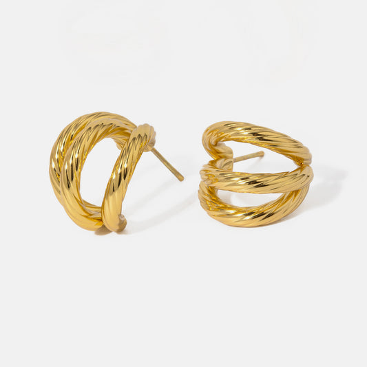 KNOTS OF ELEGANCE